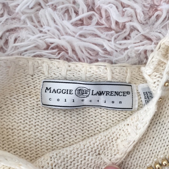 🤩VTG embellished snowflake holiday sweater - Picture 9 of 11